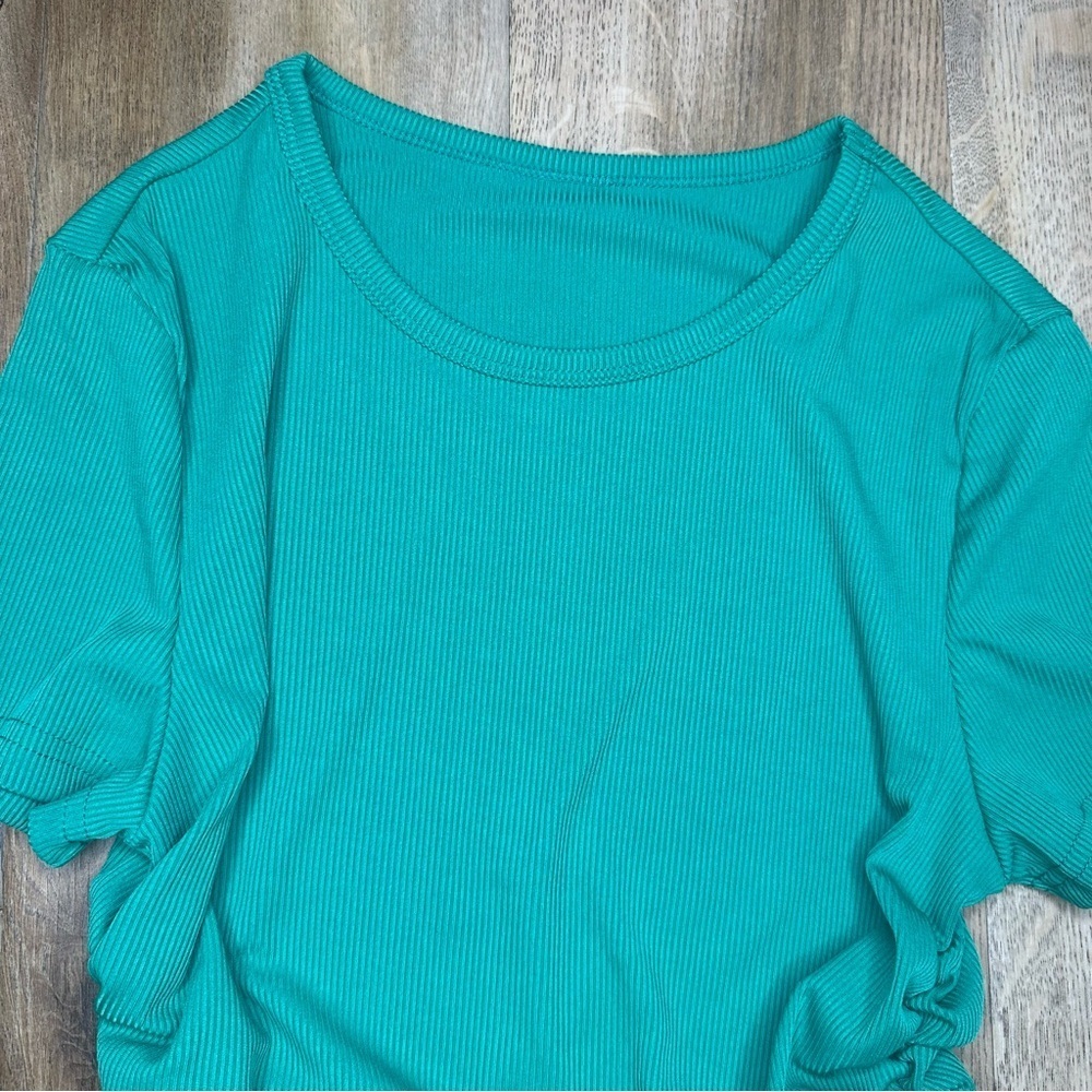 Shein Green Ruched Top Size Small - Picture 2 of 7